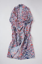 画像をギャラリービューアに読み込む, 白線花尽くし模様【四つ釦】