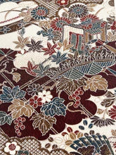 画像をギャラリービューアに読み込む, 御所車雲ヱに草花模様【小】