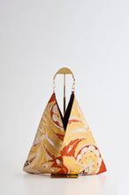 画像をギャラリービューアに読み込む, 唐草花孔雀羽模様【あずま型 中】上物