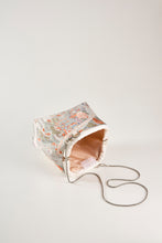 画像をギャラリービューアに読み込む, 御所車に大華吉祥模様【小】【日本橋三越品】