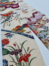 画像をギャラリービューアに読み込む, ビンテージ・紗綾型古典地紋に型染め【長】