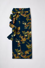 画像をギャラリービューアに読み込む, 金彩縁に蝶松模様【シュッケニ】