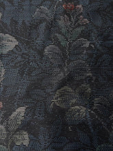 画像をギャラリービューアに読み込む, 草花尽くし模様大島【L】