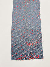 画像をギャラリービューアに読み込む, 絞りに地紙舞花模様【六つ釦】