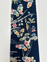 画像をギャラリービューアに読み込む, 型染蝶模様【サイドギャザーワンピース】