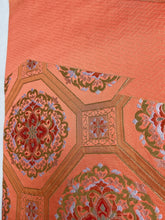 画像をギャラリービューアに読み込む, 金糸桧垣地に蜀江華丸模様金糸【あずま型 中】特上