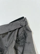 画像をギャラリービューアに読み込む, 新型・9マルキ花文箱模様大島紬【L】