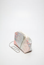 画像をギャラリービューアに読み込む, 唐織・牡丹に孔雀唐花織り模様【ケニガマ・大】