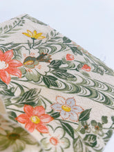 画像をギャラリービューアに読み込む, 筆書き草花模様・アンティーク