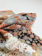 画像をギャラリービューアに読み込む, 古典柄模様【サイドギャザーワンピース】