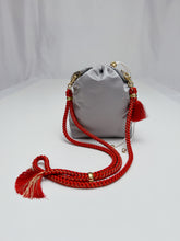 画像をギャラリービューアに読み込む, 銀鼠【ケニ巾着】