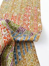 画像をギャラリービューアに読み込む, 多色更紗模様【四つ釦】