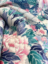 画像をギャラリービューアに読み込む, 鬼しぼ縮緬友禅手描き・流水花鳥模様【サイドギャザーワンピース】