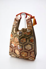 画像をギャラリービューアに読み込む, 華亀甲模様【ケニショ・大】