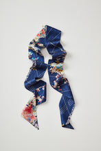 画像をギャラリービューアに読み込む, 【特短】乱れ藤地紋に籠花藤花尽くし模様