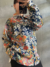 画像をギャラリービューアに読み込む, 鼓に紐枝梅模様紗綾型地紋【S】