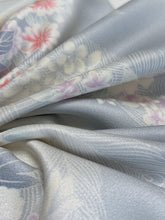 画像をギャラリービューアに読み込む, 孔雀羽絵花模様【ブラウス】