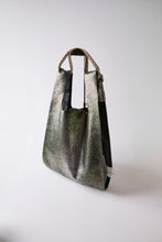 画像をギャラリービューアに読み込む, 黒地に箔散らし引箔【ケニショ・大】