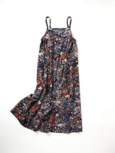画像をギャラリービューアに読み込む, 縮緬草花模様【サイドギャザーワンピース】