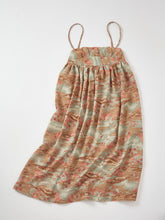 画像をギャラリービューアに読み込む, 牡丹地紋に雲かけ古典柄模様