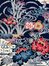 画像をギャラリービューアに読み込む, 流水に牡丹笹菖蒲花絵型染【ティアード】