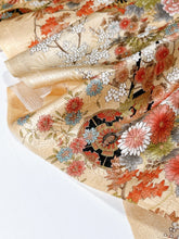 画像をギャラリービューアに読み込む, 【短】扇面金通し地紋に花車模様