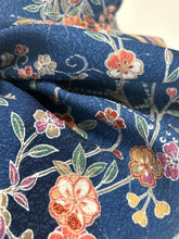 画像をギャラリービューアに読み込む, 膨れ織り地に鳳凰鹿子ヱ霧花模様【サイドギャザーワンピース】