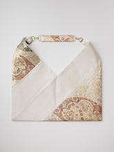 画像をギャラリービューアに読み込む, 地紙に花鳥七宝唐華模様【あずま型 大】上物