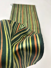 画像をギャラリービューアに読み込む, 縦縞模様【四つ釦】