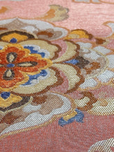 画像をギャラリービューアに読み込む, 唐花紋模様【ケニショ・大】