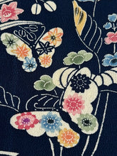 画像をギャラリービューアに読み込む, 型染蝶模様【サイドギャザーワンピース】