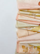 画像をギャラリービューアに読み込む, 地紋お越し菊枝模様の暈し染め【ギャザータイプ】