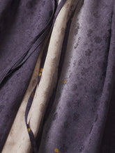 画像をギャラリービューアに読み込む, 散らし花地紋に桜模様【絹】