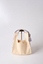 画像をギャラリービューアに読み込む, 花唐草模様に蜀江紋【ケニショ・小】