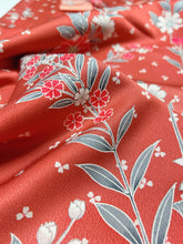 画像をギャラリービューアに読み込む, 紅暈しに草花模様【シュッケニ】