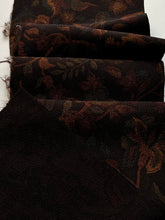 画像をギャラリービューアに読み込む, 水彩風唐草花模様・縮緬