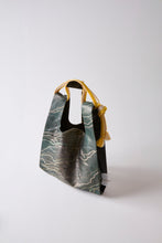 画像をギャラリービューアに読み込む, 麹塵染・渡路文金糸引箔【ケニショ・小】