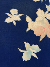 画像をギャラリービューアに読み込む, 暈し花模様(アンティーク)