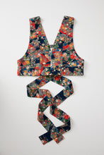 画像をギャラリービューアに読み込む, 地紙扇に草花模様・縮緬