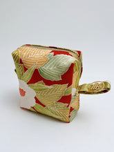 画像をギャラリービューアに読み込む, 抽象梅地紋模様【大】