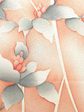 画像をギャラリービューアに読み込む, 紗綾型地紋に暈し花絵模様【大】