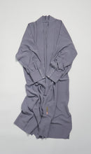 画像をギャラリービューアに読み込む, 薄鼠色無地(作家着物)【四つ釦】