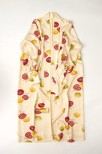 画像をギャラリービューアに読み込む, 波地紋に絞り花・椿模様【六つ釦】