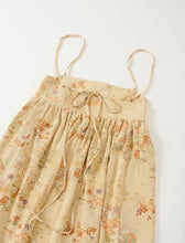 画像をギャラリービューアに読み込む, 亀甲菱の古典柄に四季草花【絹】