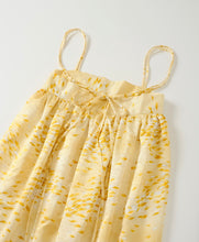 画像をギャラリービューアに読み込む, 四季の草花地紋に葉模様【化繊】