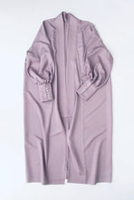 画像をギャラリービューアに読み込む, 紗綾型地紋模様【六つ釦】