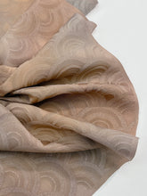 画像をギャラリービューアに読み込む, 総青海波地紋暈し【六つ釦】