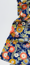 画像をギャラリービューアに読み込む, 四季花地紋に菊模様
