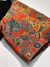 画像をギャラリービューアに読み込む, 御所車の古典柄【M】