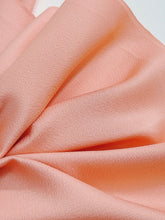 画像をギャラリービューアに読み込む, 深支子色無地着物【六つ釦】